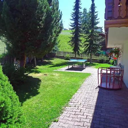 Bergfink Obergeschoss-5 By Interhome